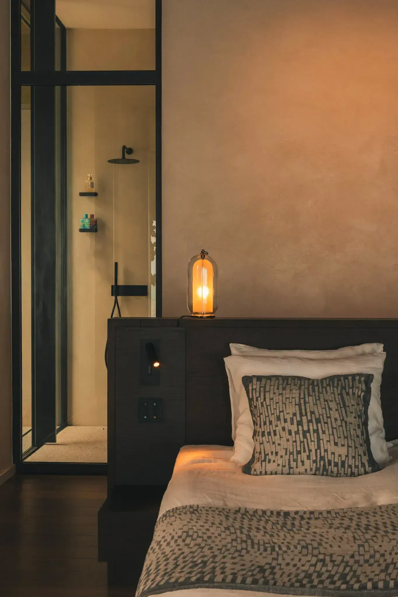 Master ensuite 4 e64c9834eaf898a746cd960310ec9321