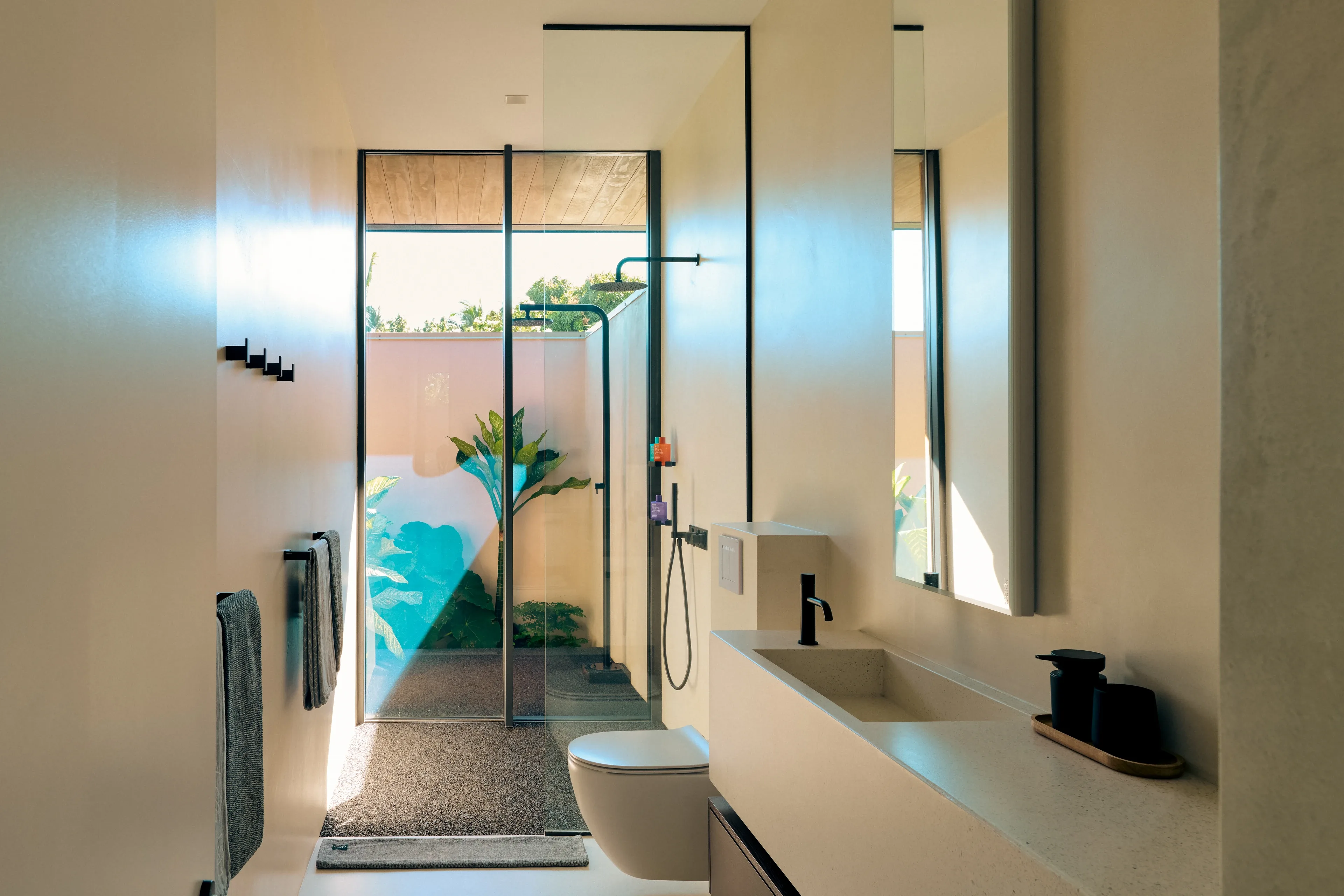 Oro Paraoa SPA Garden Villa 09 Guy Montagu Pollock